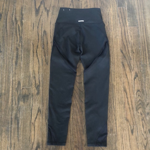 NWOT Aerie Black Mesh High Waist Leggings XS - Picture 5 of 7